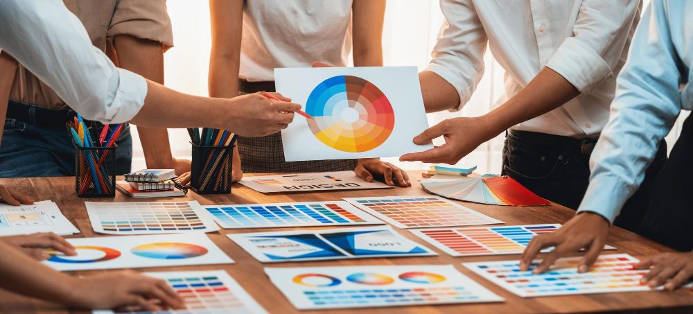 Brand identity adalah identitas merek suatu bisnis.