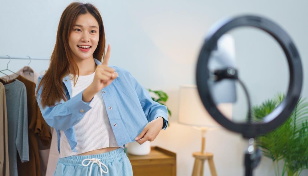Bagaimana cara live di TikTok?