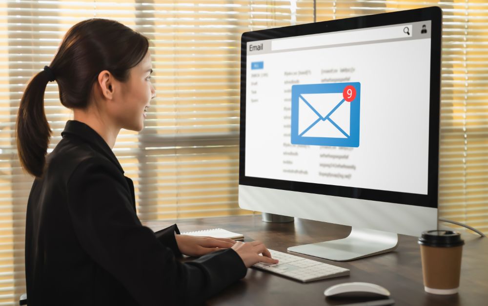 Penggunaan email marketing tools yang tepat dapat meningkatkan konversi dan penjualan.
