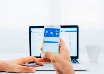 Facebook Marketplace adalah fitur dari platform Facebook untuk jual-beli.