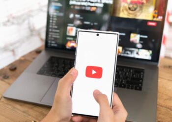 Cara membuat konten YouTube yang pertama adalah menentukan konsep.