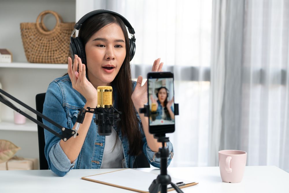 Apakah konten yang digunakan ulang dan konten berulang itu sama?