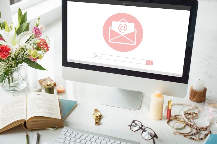 Optimalkan welcome email untuk menjalin hubungan baik dengan pelanggan.