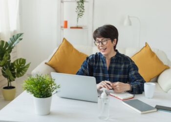 Berapa gaji freelance untuk berbagai jenis bidang pekerjaan?
