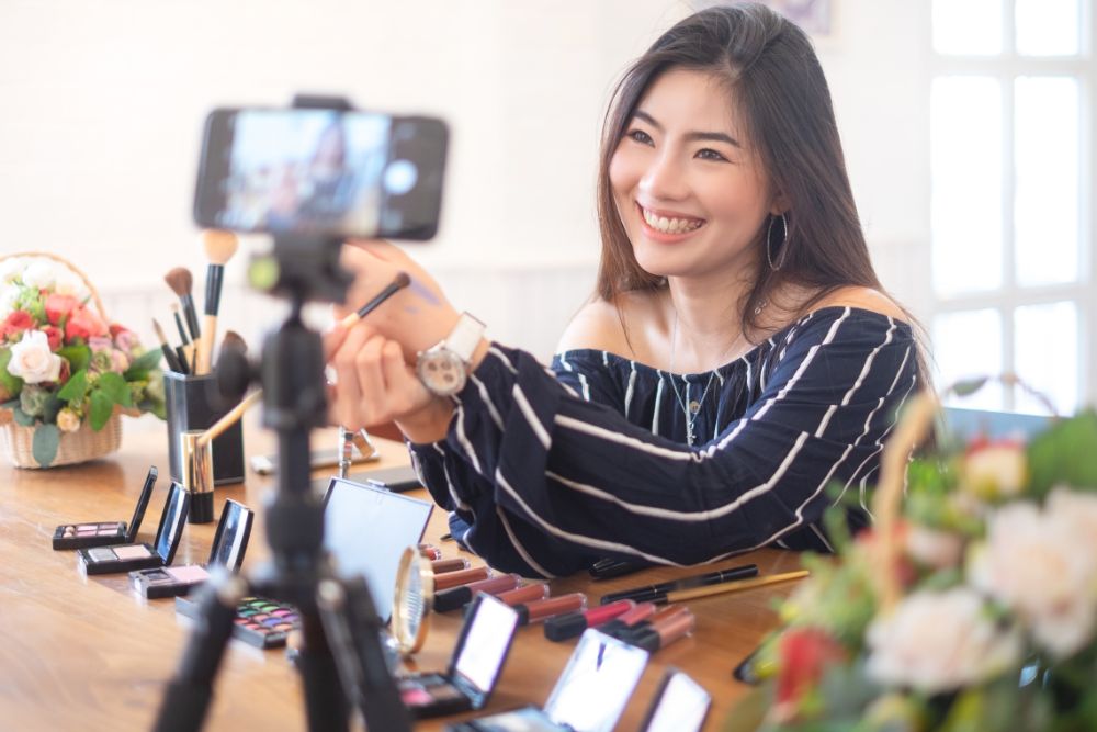 Bagaimana cara menambahkan produk di TikTok Shop secara praktis?