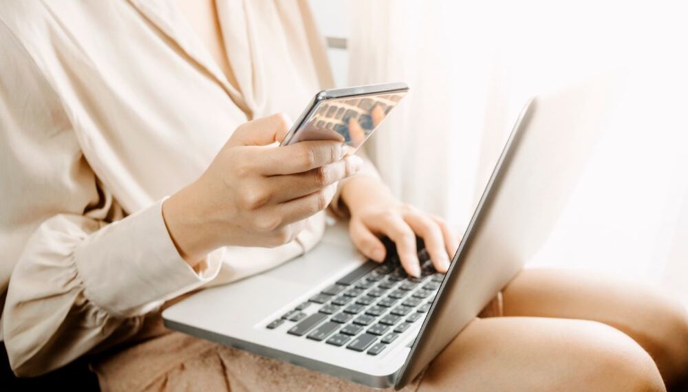 Apa itu marketplace produk digital?