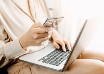 Apa itu marketplace produk digital?