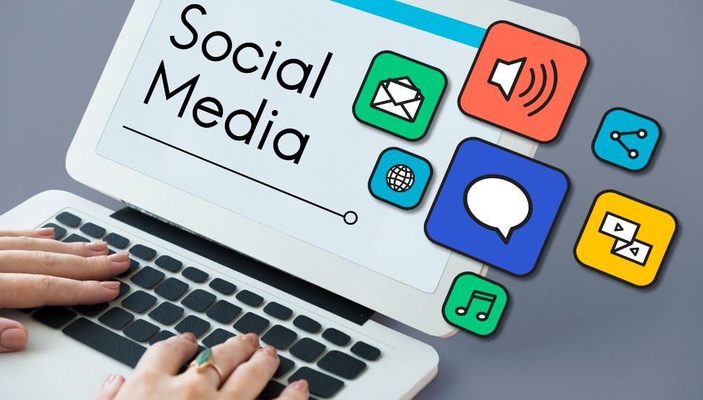 Memahami social media management